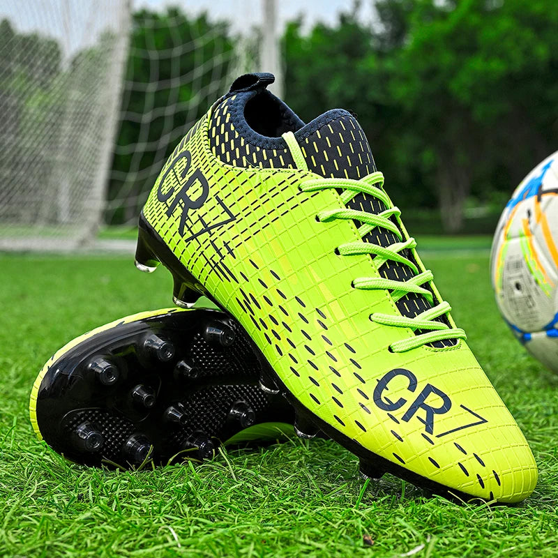 Cleats CR7